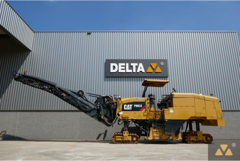 Caterpillar PM622 - Техника за слагане на асфалт: снимка 2 Caterpillar PM622 - Техника за слагане на асфалт: снимка 2