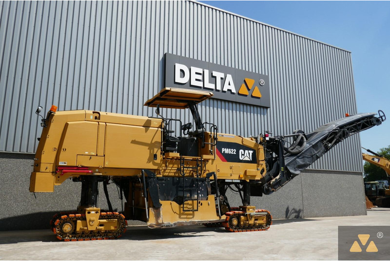 Caterpillar PM622 - Техника за слагане на асфалт: снимка 5 Caterpillar PM622 - Техника за слагане на асфалт: снимка 5