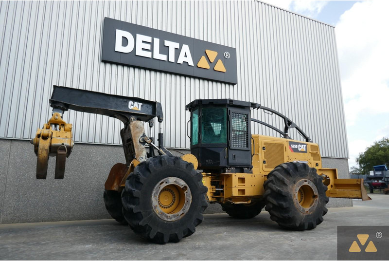 Caterpillar 525D - Горска техника: снимка 5 Caterpillar 525D - Горска техника: снимка 5