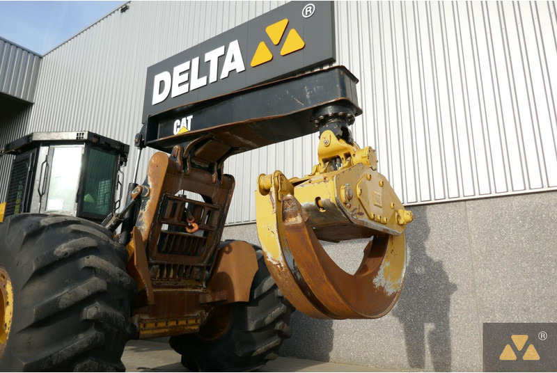 Горска техника Caterpillar 555D: снимка 9