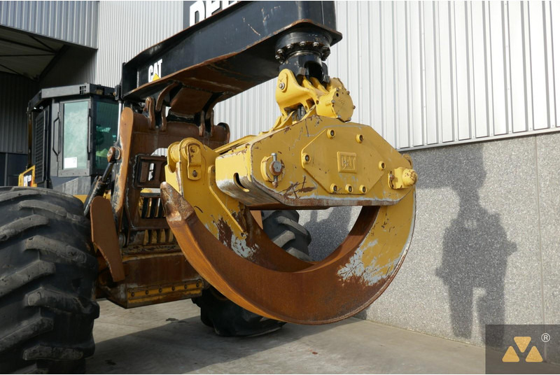 Горска техника Caterpillar 555D: снимка 12