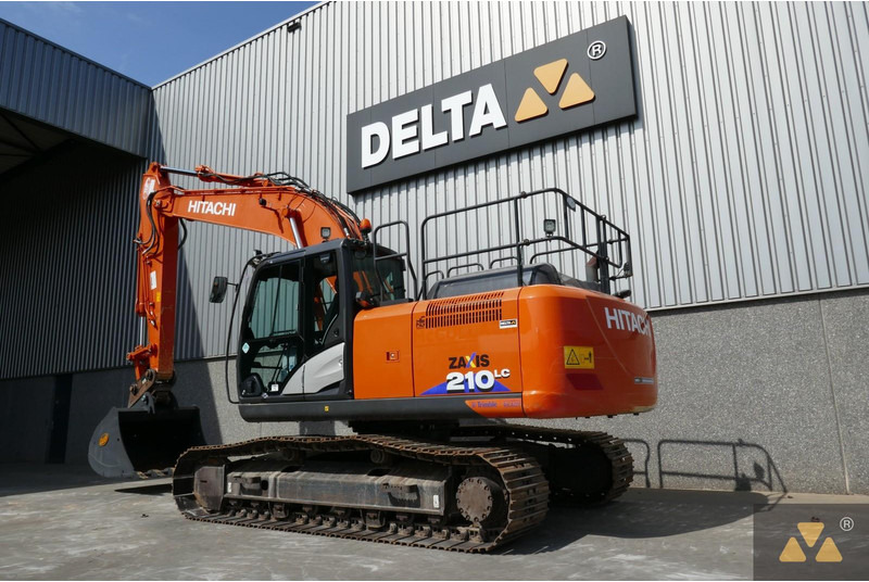 Hitachi ZX210LC-6 - Верижен багер: снимка 4 Hitachi ZX210LC-6 - Верижен багер: снимка 4