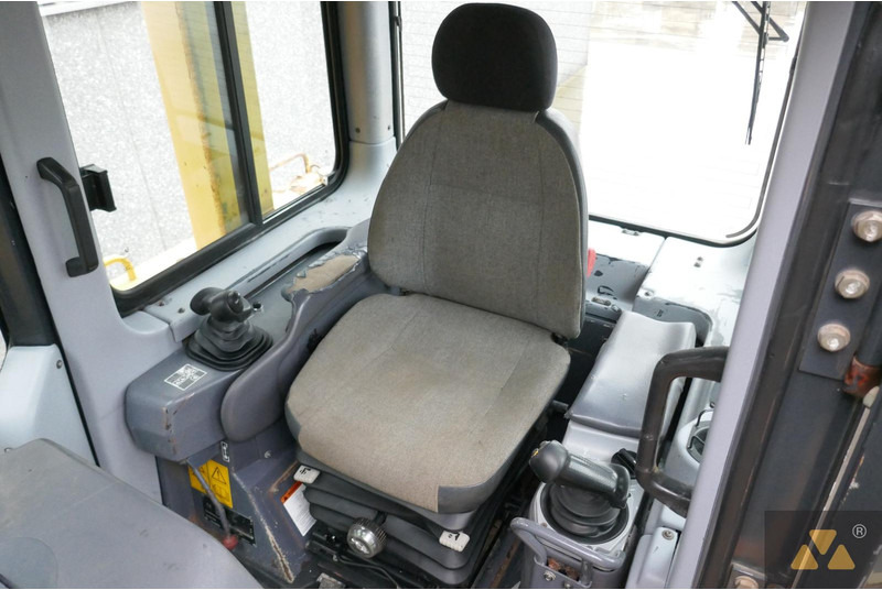 Лизинг на Komatsu D85PX-15 Komatsu D85PX-15: снимка 7