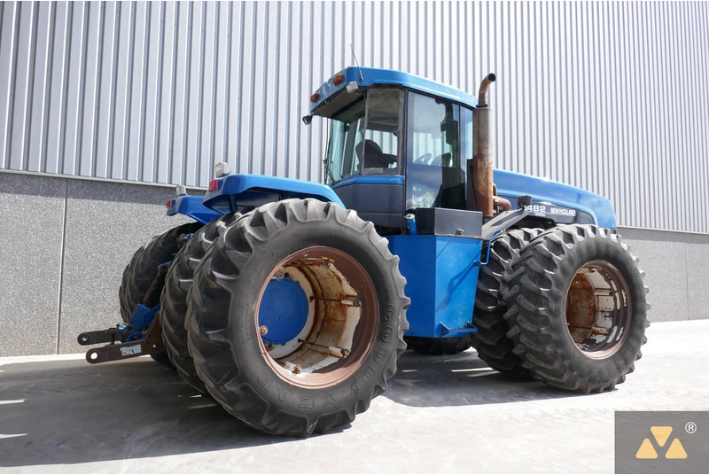 New Holland 9482 - Трактор: снимка 5 New Holland 9482 - Трактор: снимка 5