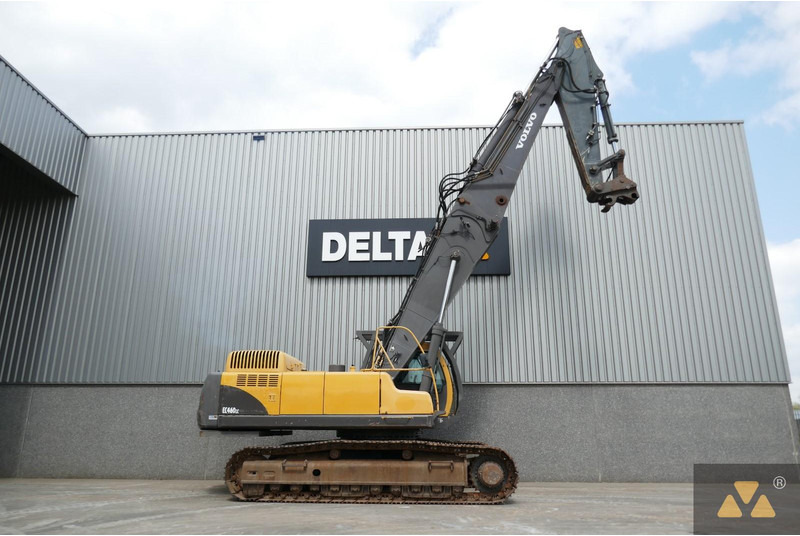 Volvo EC460LC HR - Багер за разрушаване: снимка 2 Volvo EC460LC HR - Багер за разрушаване: снимка 2