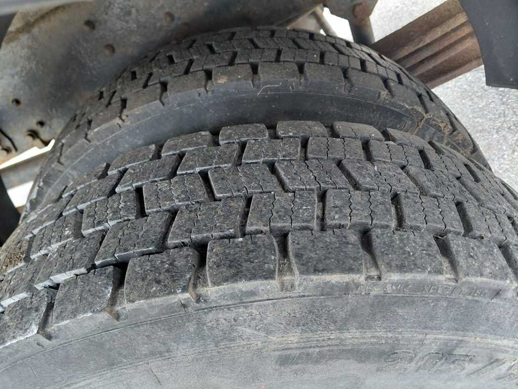 Avia D90, EURO 3, SIDES, HYDRAULIC FRONT - Камион с брезент: снимка 5 Avia D90, EURO 3, SIDES, HYDRAULIC FRONT - Камион с брезент: снимка 5