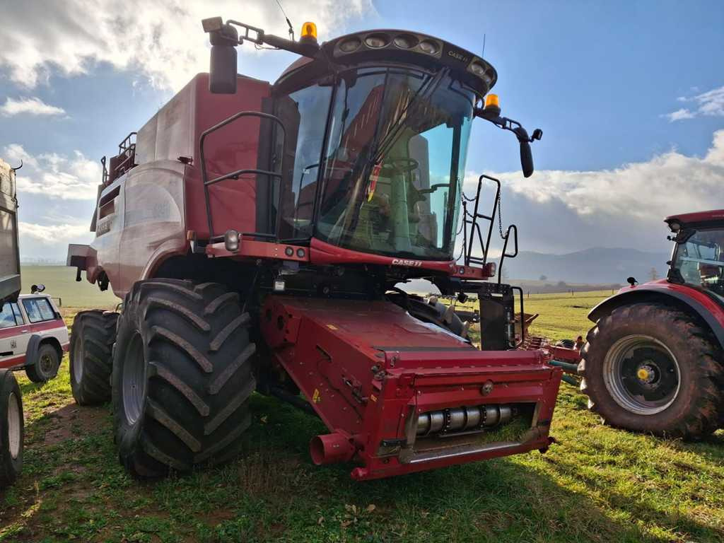 Case AF 8240 - Зърнокомбайн: снимка 3 Case AF 8240 - Зърнокомбайн: снимка 3