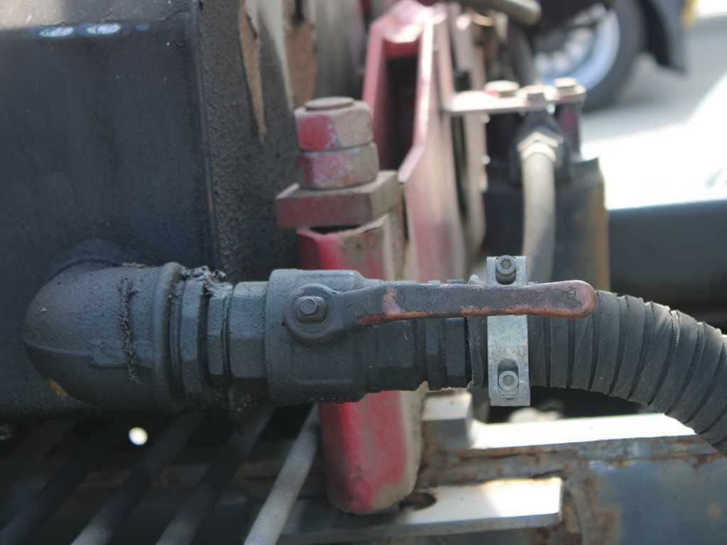 Лизинг на  DAF CF 240, HYDRAULIC ARM HMF 953 K2, PNEU 80% DAF CF 240, HYDRAULIC ARM HMF 953 K2, PNEU 80%: снимка 10