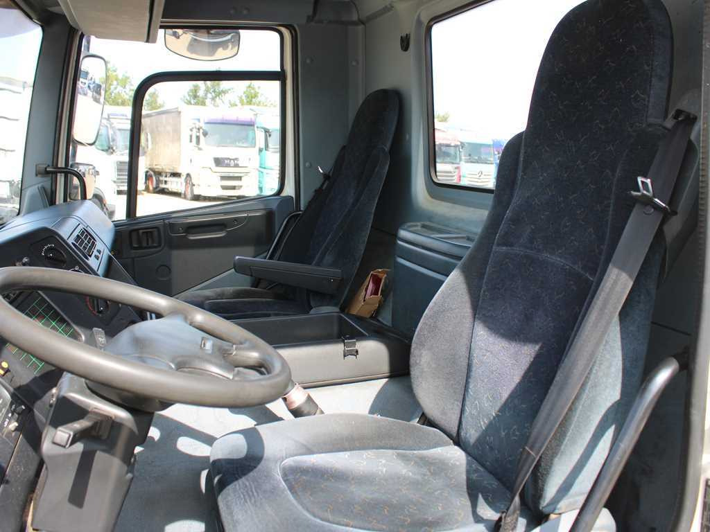 Лизинг на  DAF CF 240, HYDRAULIC ARM HMF 953 K2, PNEU 80% DAF CF 240, HYDRAULIC ARM HMF 953 K2, PNEU 80%: снимка 18