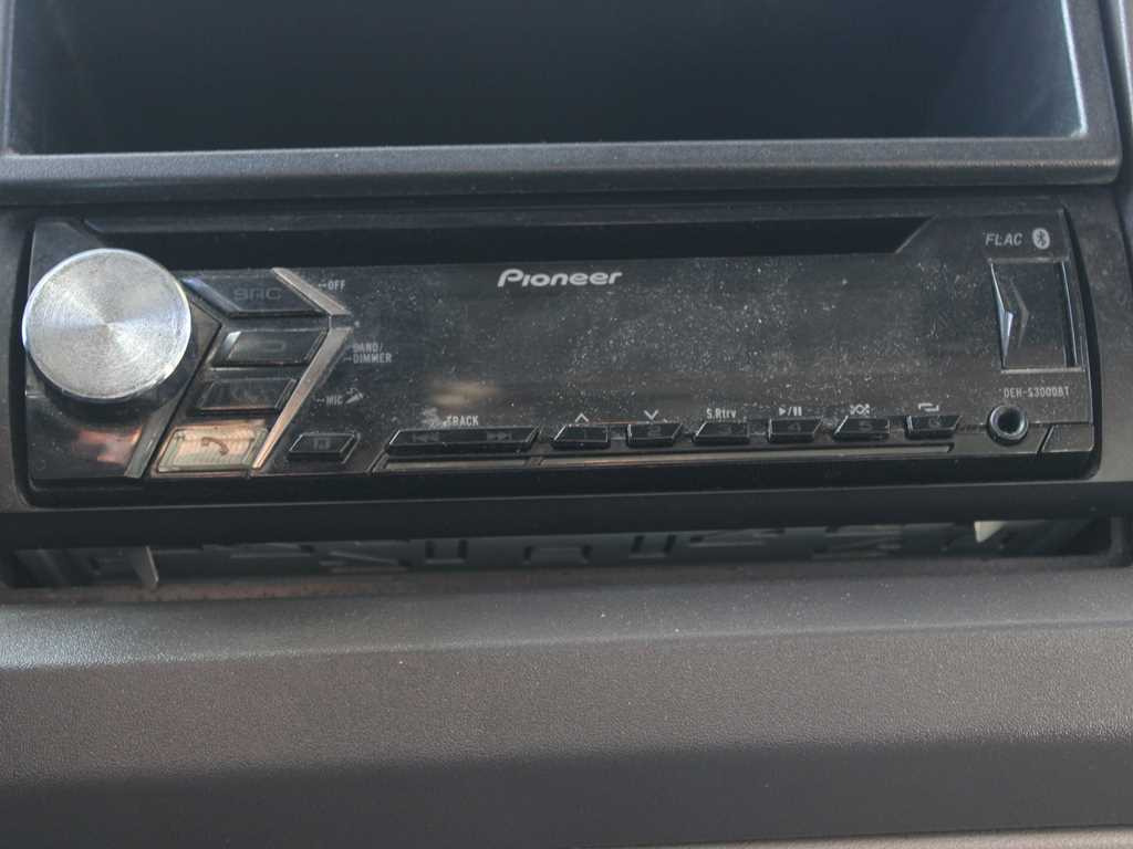 Камион с брезент DAF LF 210, EURO 6, SLEEPING BODY: снимка 15