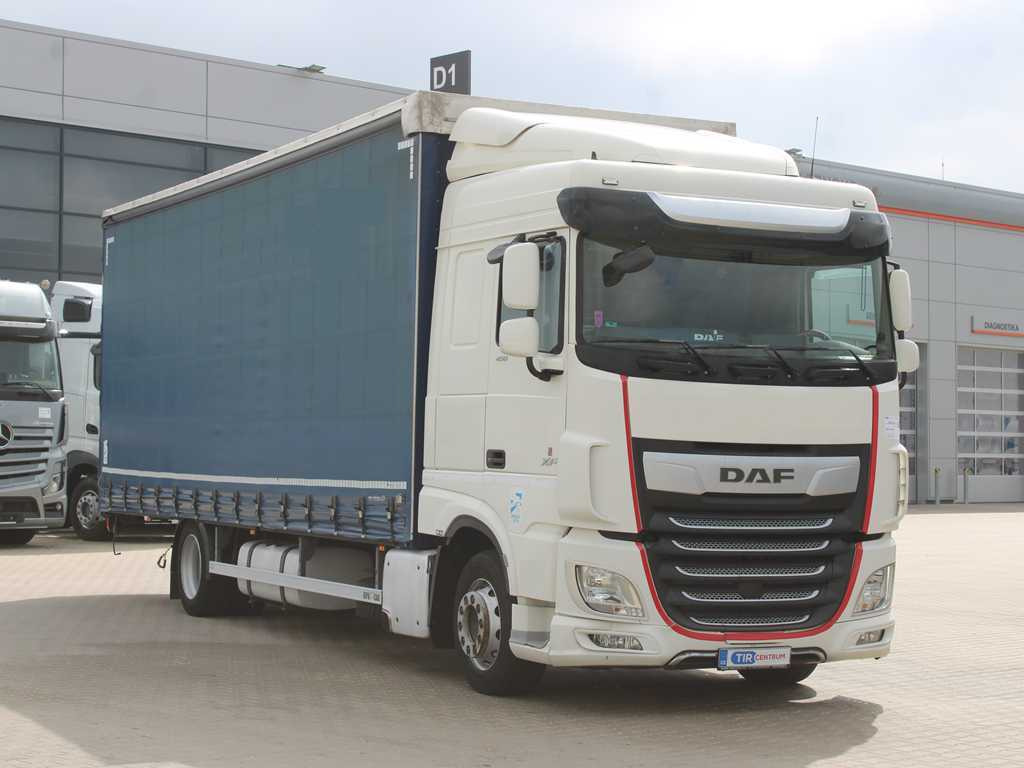 DAF XF 450, EURO 6, INDEPENDENT AIR CONDITIONING, AIR SUSPENSION - Камион с брезент: снимка 3 DAF XF 450, EURO 6, INDEPENDENT AIR CONDITIONING, AIR SUSPENSION - Камион с брезент: снимка 3