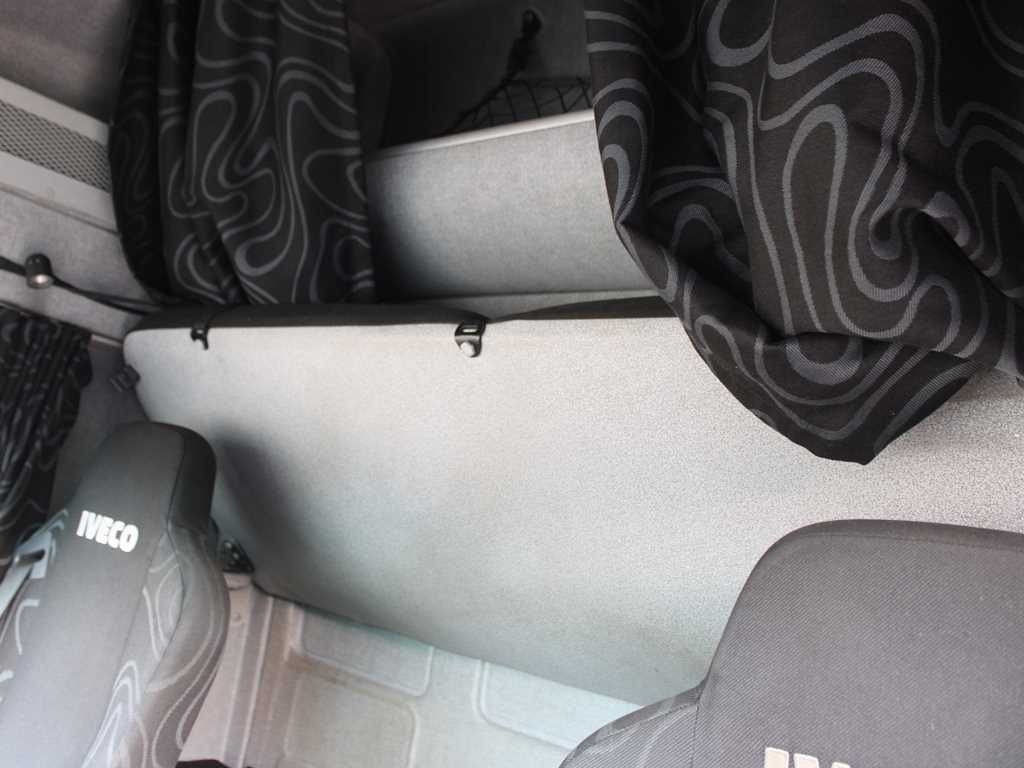 Iveco EUROCARGO 75E18, SIDE-WALLS, EURO 5 - Камион с брезент: снимка 4 Iveco EUROCARGO 75E18, SIDE-WALLS, EURO 5 - Камион с брезент: снимка 4