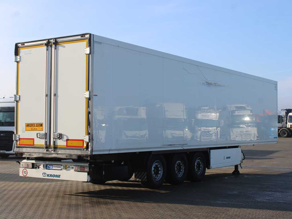 Krone SD, LIFT AXLE, 2x EVAPORATOR, CARRIER VECTOR 1950MT - Рефрижератор полуремарке: снимка 4 Krone SD, LIFT AXLE, 2x EVAPORATOR, CARRIER VECTOR 1950MT - Рефрижератор полуремарке: снимка 4
