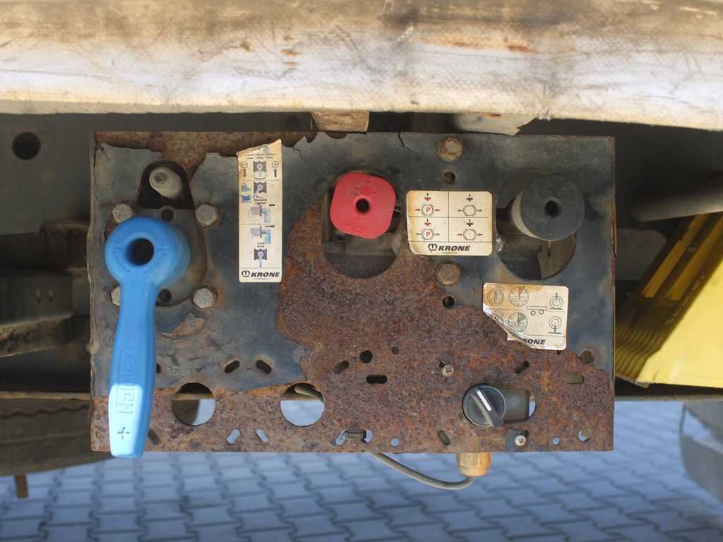 Krone SD, LOWDECK, MULTILOCK, LIFTING AXLE, LIFTING ROOF - Брезентово полуремарке: снимка 5 Krone SD, LOWDECK, MULTILOCK, LIFTING AXLE, LIFTING ROOF - Брезентово полуремарке: снимка 5