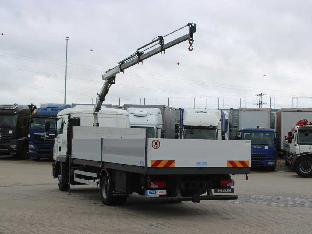 MAN TGL 8.220, EURO 5, SIDEBOARD, TIRES 80%, HYDRAULIC ARM TLC_38A.3 - Бордови камион, Камион с кран: снимка 5 MAN TGL 8.220, EURO 5, SIDEBOARD, TIRES 80%, HYDRAULIC ARM TLC_38A.3 - Бордови камион, Камион с кран: снимка 5