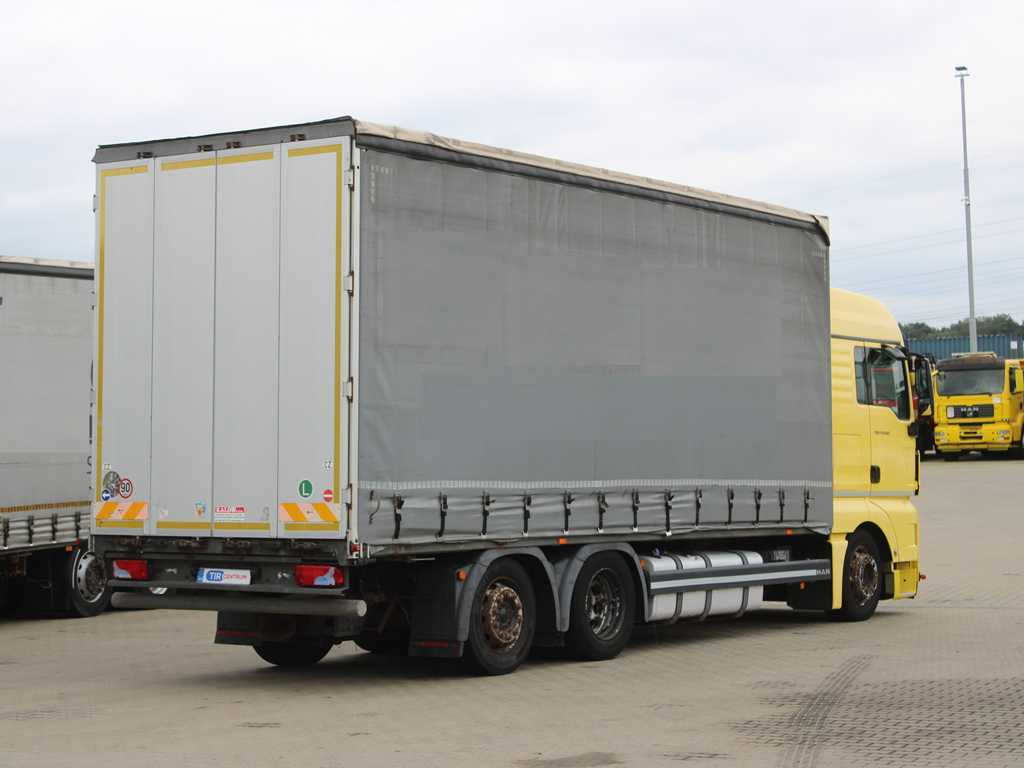 MAN TGX 24.440, EURO 5EEV, 6X2, AIR SUSPENSION - Камион с брезент: снимка 4 MAN TGX 24.440, EURO 5EEV, 6X2, AIR SUSPENSION - Камион с брезент: снимка 4