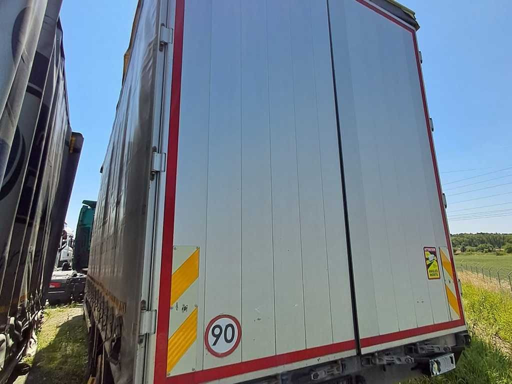 Mercedes-Benz Actros 2542, 6X2 - Камион с брезент: снимка 3 Mercedes-Benz Actros 2542, 6X2 - Камион с брезент: снимка 3
