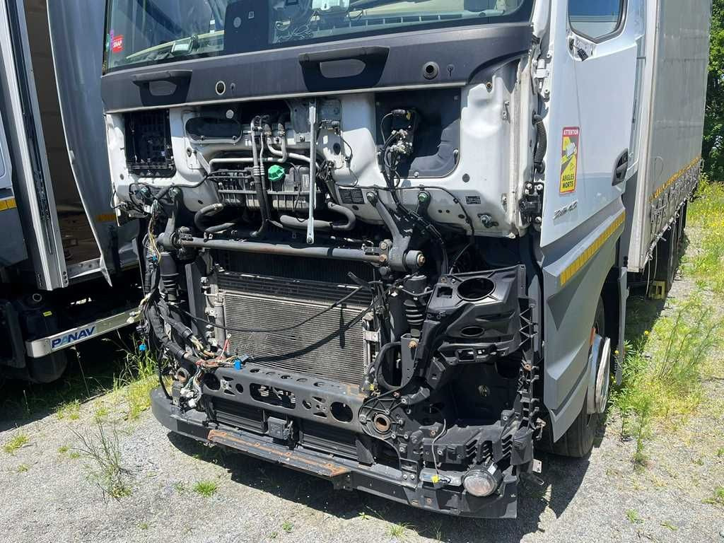 Mercedes-Benz Actros 2542, 6X2 - Камион с брезент: снимка 4 Mercedes-Benz Actros 2542, 6X2 - Камион с брезент: снимка 4