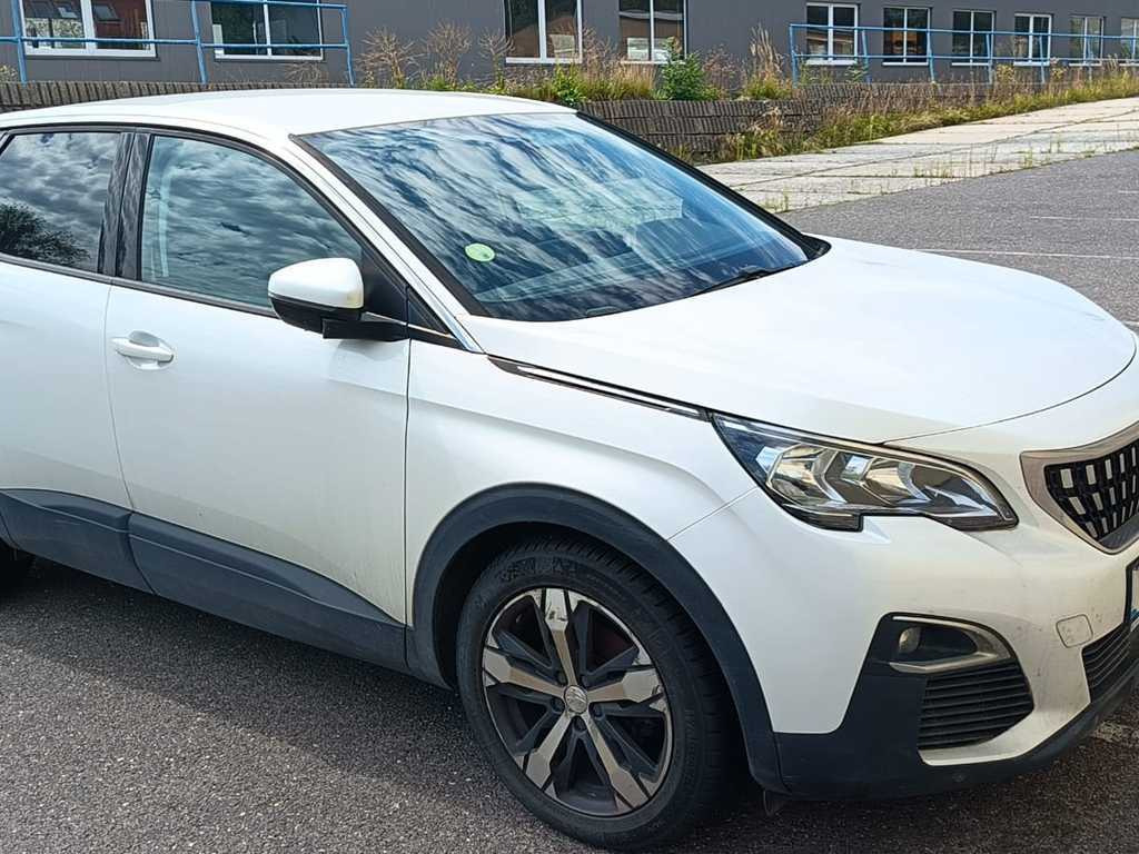 Peugeot 3008 - Лек автомобил: снимка 3 Peugeot 3008 - Лек автомобил: снимка 3