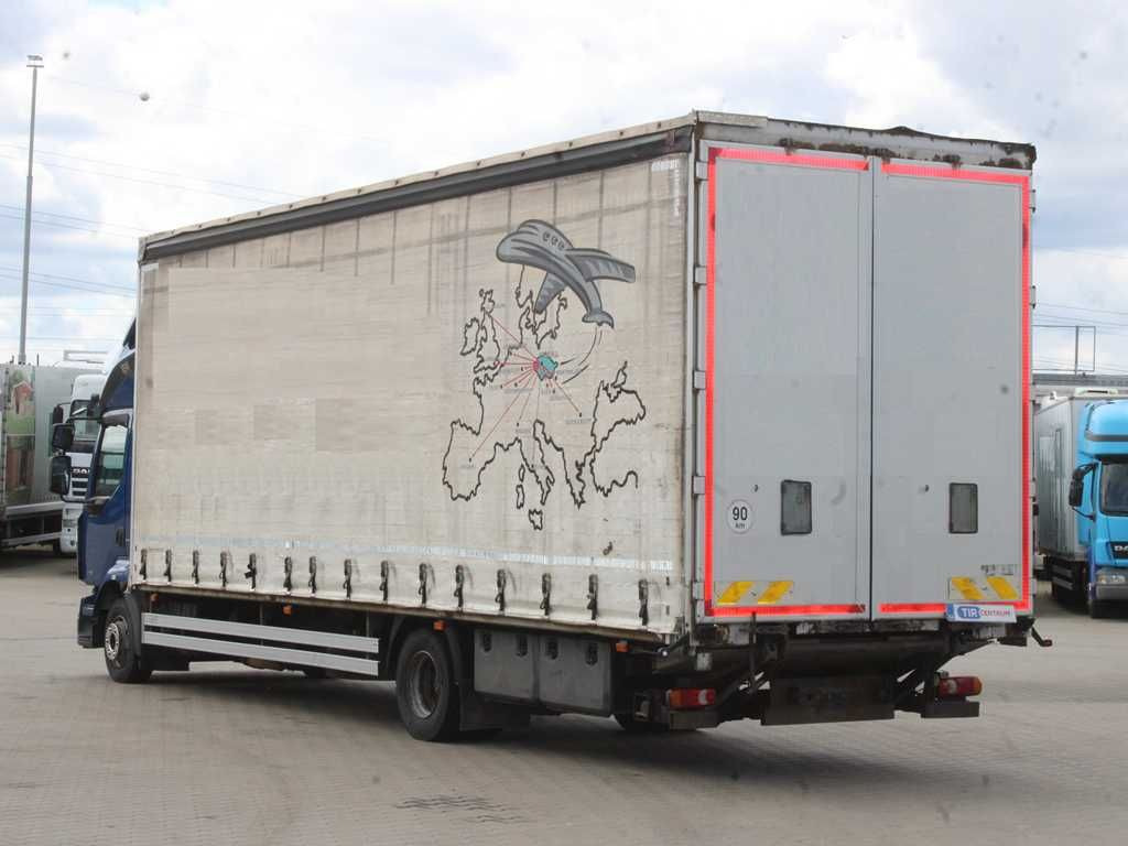 Renault MIDLUM 220.12, EURO 5, TAIL LIFT - Камион с брезент: снимка 4 Renault MIDLUM 220.12, EURO 5, TAIL LIFT - Камион с брезент: снимка 4
