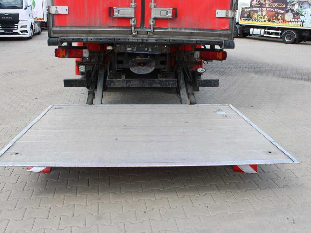 Рефрижератор камион Scania R 380,TAIL LIFT,TWO CHAMBER.CARRIER SUPRA 850 mt: снимка 6