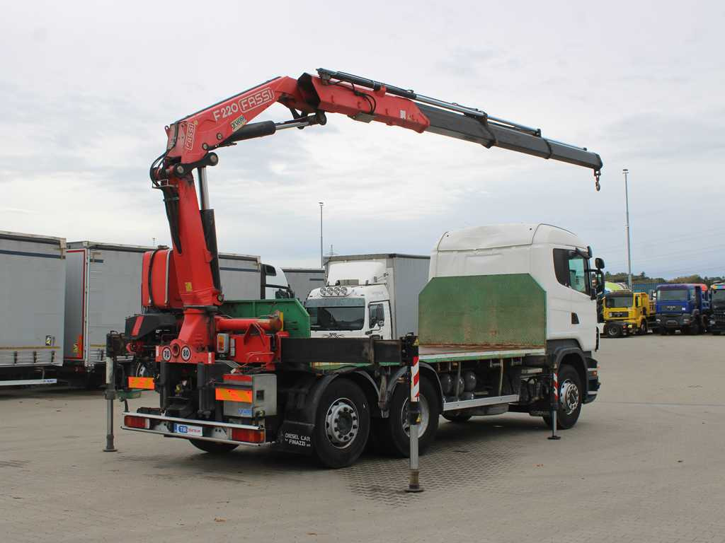 Scania R 500, 6X2, EURO 4, OPTICRUISE, HYDRAULIC ARM FASSI F220A.23 - Бордови камион, Камион с кран: снимка 4 Scania R 500, 6X2, EURO 4, OPTICRUISE, HYDRAULIC ARM FASSI F220A.23 - Бордови камион, Камион с кран: снимка 4