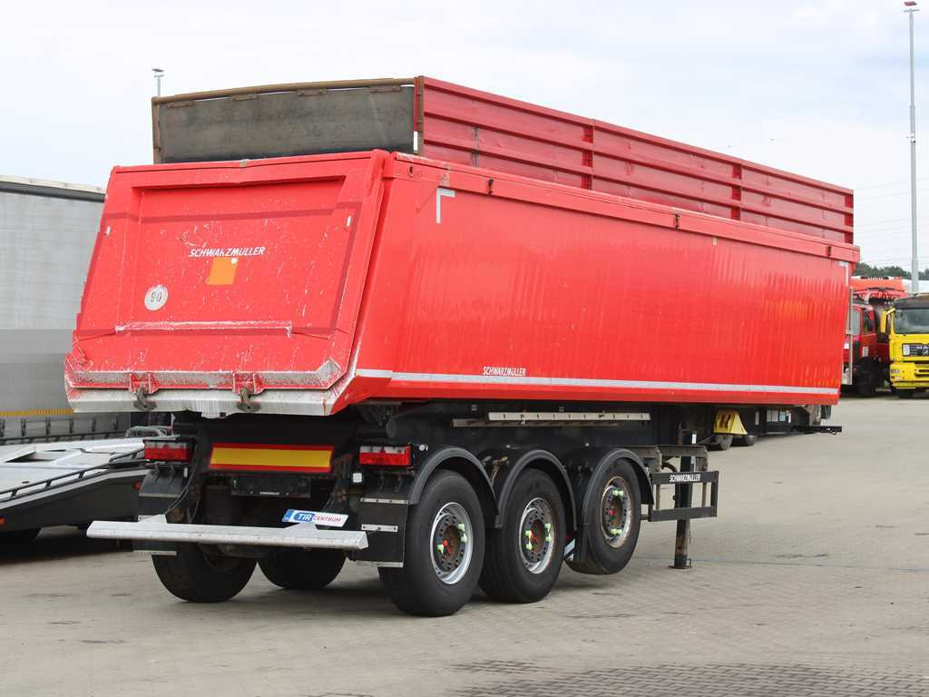 Schwarzmüller KIS 3/E, 2X LIFT AXLE, SAF, 46m³ - Самосвал полуремарке: снимка 4 Schwarzmüller KIS 3/E, 2X LIFT AXLE, SAF, 46m³ - Самосвал полуремарке: снимка 4