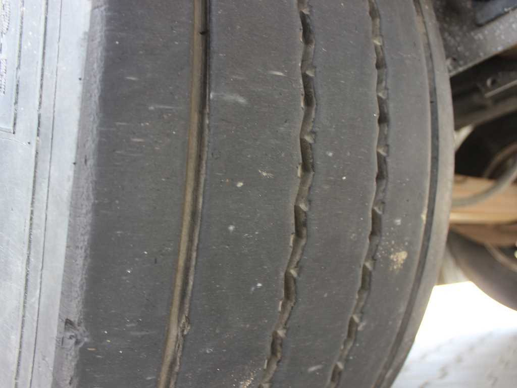 Рефрижератор ремарке Svan CHT202, CARRIER SUPRA 850 U, NON-WORKING UNIT: снимка 20 Рефрижератор ремарке Svan CHT202, CARRIER SUPRA 850 U, NON-WORKING UNIT: снимка 20