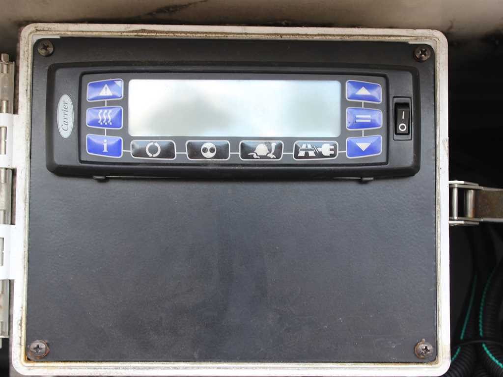 Рефрижератор ремарке Svan CHT202, CARRIER SUPRA 850 U, NON-WORKING UNIT: снимка 8 Рефрижератор ремарке Svan CHT202, CARRIER SUPRA 850 U, NON-WORKING UNIT: снимка 8