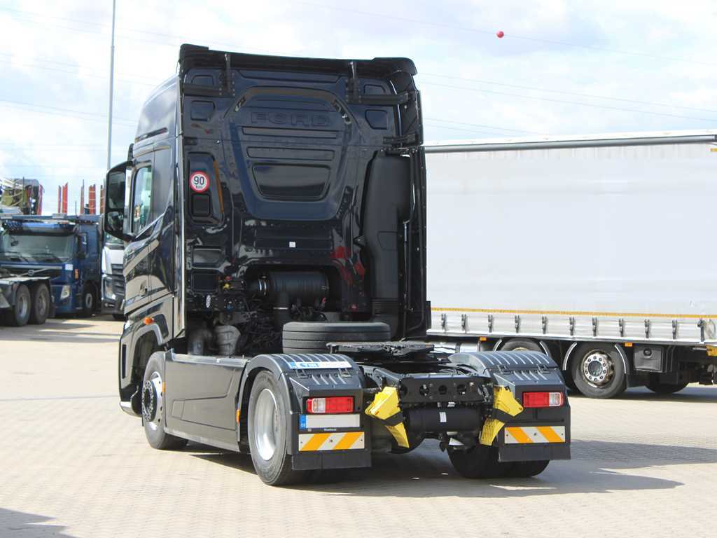 Ford F-MAX 12S, EURO 6, NAVIGATION - Влекач: снимка 5 Ford F-MAX 12S, EURO 6, NAVIGATION - Влекач: снимка 5