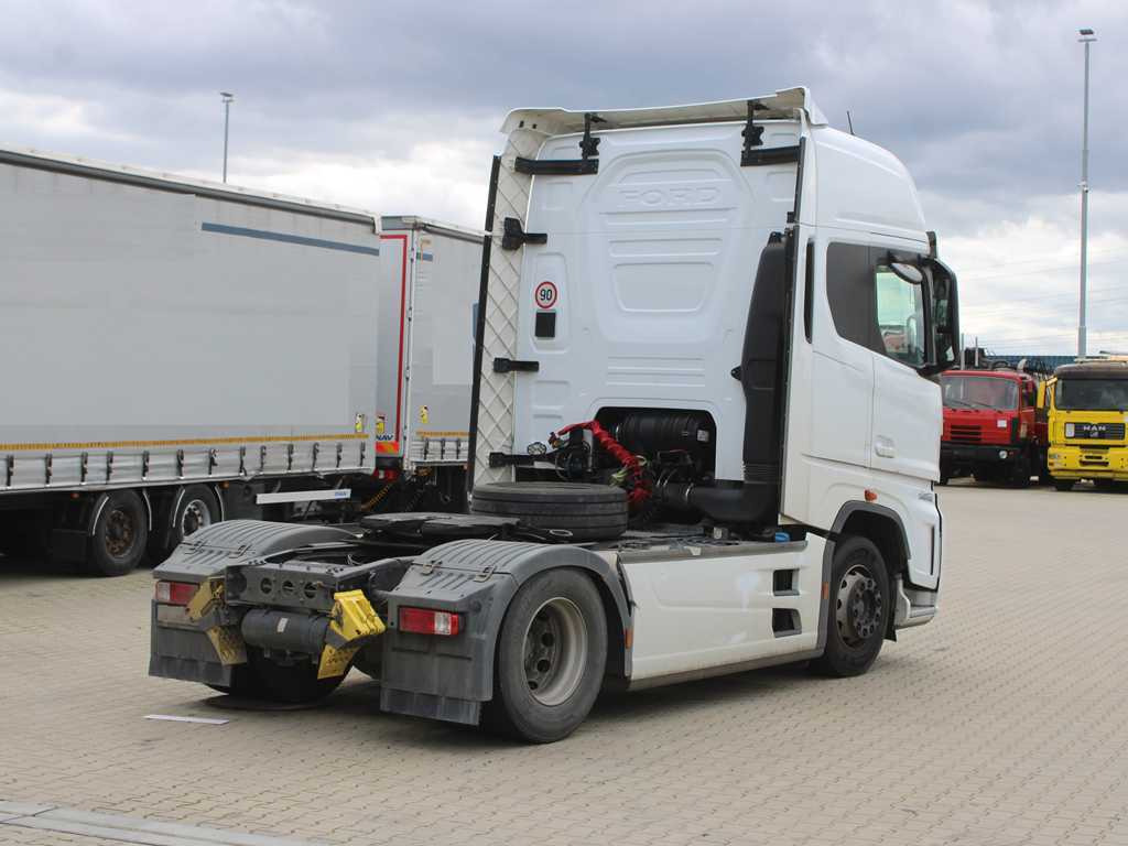 Ford F-MAX 12S, EURO 6, NAVIGATION - Влекач: снимка 4 Ford F-MAX 12S, EURO 6, NAVIGATION - Влекач: снимка 4