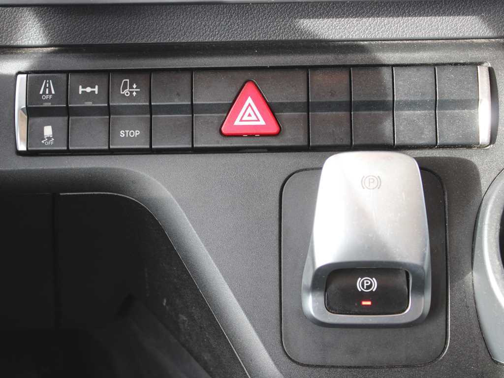 Влекач Mercedes-Benz Actros 1848, EURO 6, NAVIGATION: снимка 13 Влекач Mercedes-Benz Actros 1848, EURO 6, NAVIGATION: снимка 13