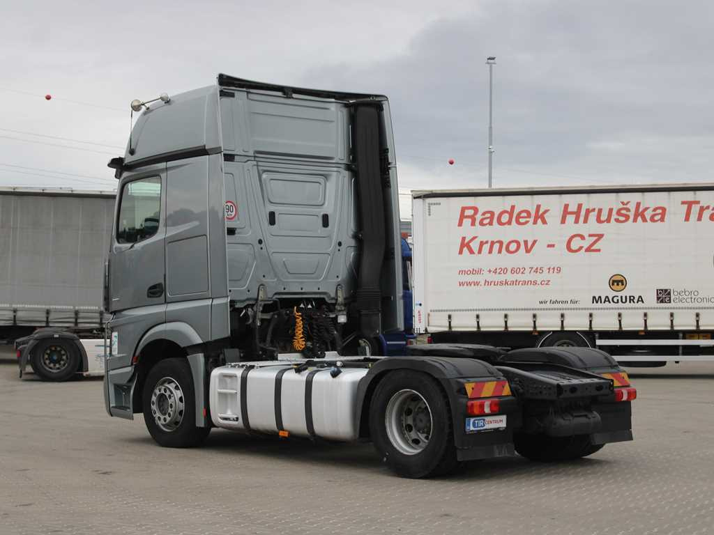 Mercedes-Benz Actros 1851, EURO 6, NAVIGATION - Влекач: снимка 5 Mercedes-Benz Actros 1851, EURO 6, NAVIGATION - Влекач: снимка 5