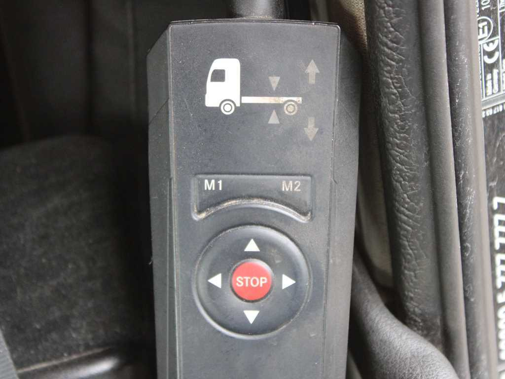 Влекач Mercedes-Benz Actros 1863, HYDRAULIC, EURO 6: снимка 8