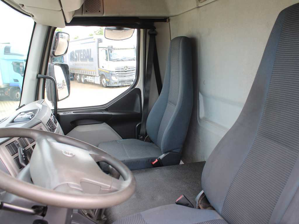 Камион с брезент Volvo FL 240, EURO 5: снимка 9