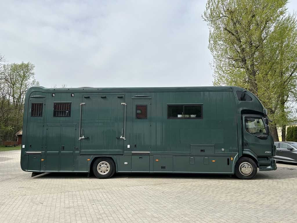 Volvo STX FL, 6 PEOPLE, 5 HORSES, CAMERA, 2X TAIL LIFT - Камион за коне: снимка 3 Volvo STX FL, 6 PEOPLE, 5 HORSES, CAMERA, 2X TAIL LIFT - Камион за коне: снимка 3