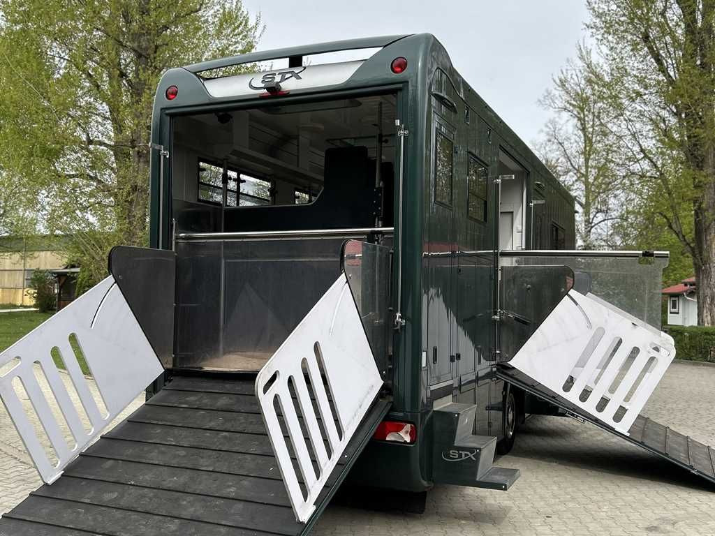 Volvo STX FL, 6 PEOPLE, 5 HORSES, CAMERA, 2X TAIL LIFT - Камион за коне: снимка 5 Volvo STX FL, 6 PEOPLE, 5 HORSES, CAMERA, 2X TAIL LIFT - Камион за коне: снимка 5