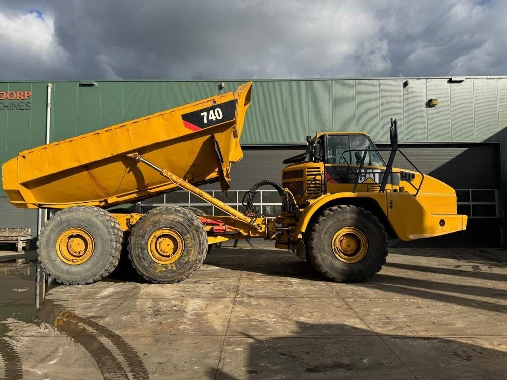 CAT 740 - Съчленен самосвал: снимка 5 CAT 740 - Съчленен самосвал: снимка 5