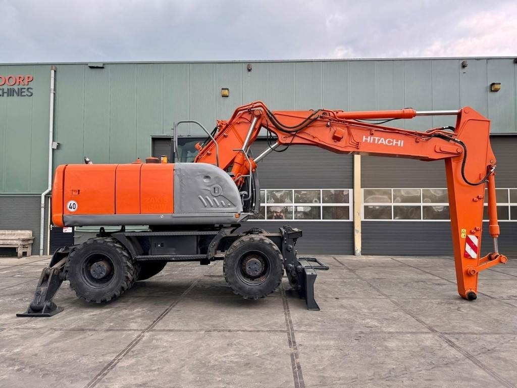 Hitachi ZX190W3 - Колесен багер: снимка 5 Hitachi ZX190W3 - Колесен багер: снимка 5
