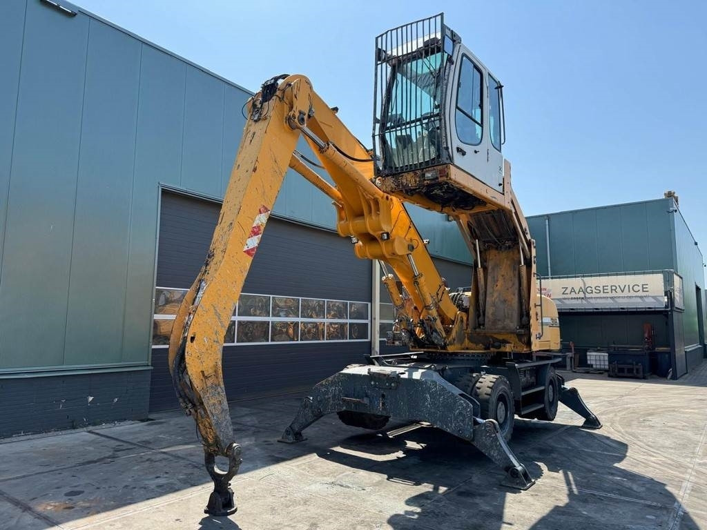 Liebherr A 316 - Багер за манипулиране на материали: снимка 2 Liebherr A 316 - Багер за манипулиране на материали: снимка 2