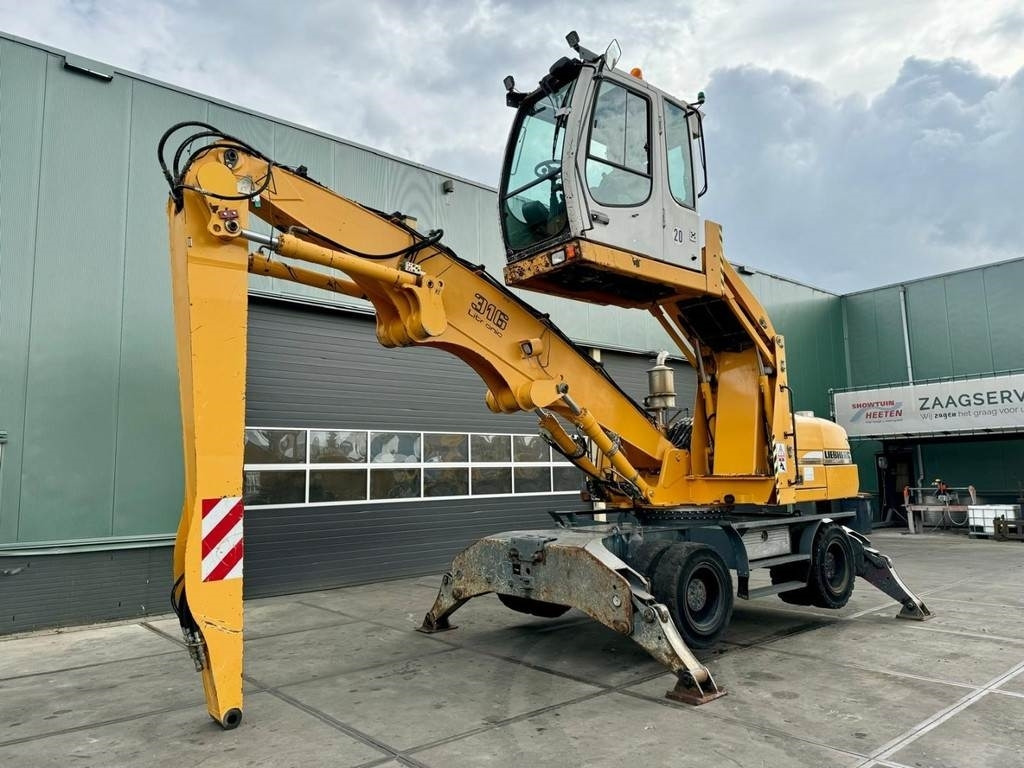 Liebherr A 316 - Багер за манипулиране на материали: снимка 2 Liebherr A 316 - Багер за манипулиране на материали: снимка 2