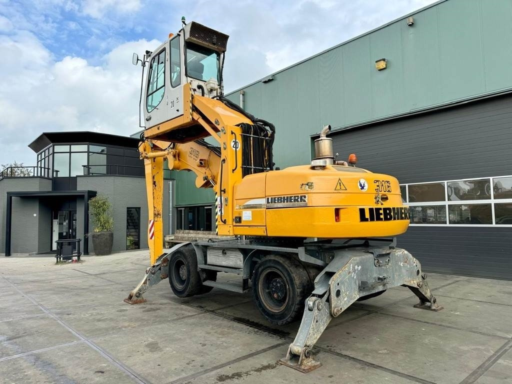 Liebherr A 316 - Багер за манипулиране на материали: снимка 3 Liebherr A 316 - Багер за манипулиране на материали: снимка 3
