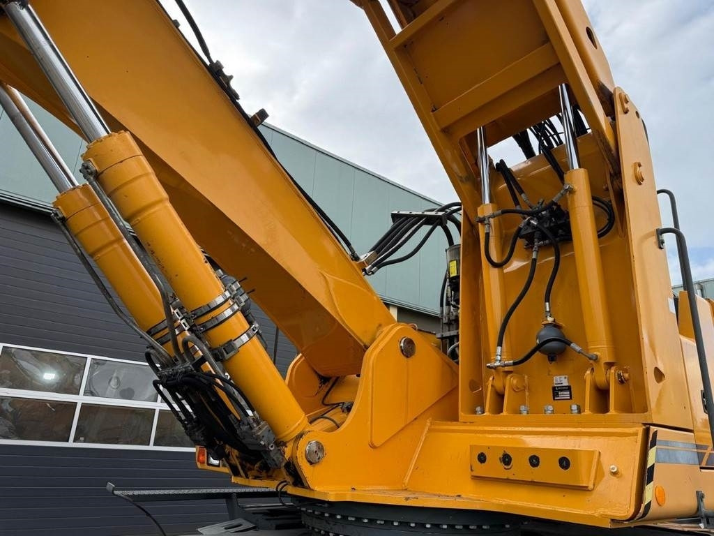 Багер за манипулиране на материали Liebherr A 924 C: снимка 12