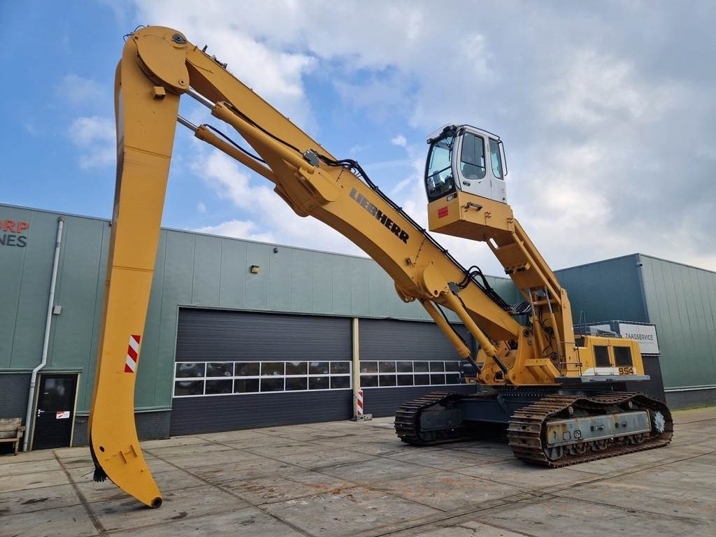 Liebherr R954C EW - Багер за манипулиране на материали: снимка 2 Liebherr R954C EW - Багер за манипулиране на материали: снимка 2