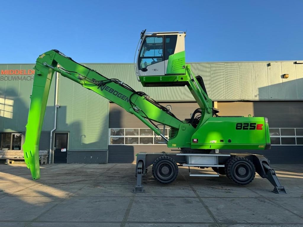 Sennebogen 825M E - Багер за манипулиране на материали: снимка 1 Sennebogen 825M E - Багер за манипулиране на материали: снимка 1