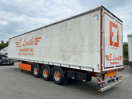 Berger SAPL 24 LTN Light, 5730 kg, 1A lift, 3A gelenkt - Брезентово полуремарке: снимка 4 Berger SAPL 24 LTN Light, 5730 kg, 1A lift, 3A gelenkt - Брезентово полуремарке: снимка 4