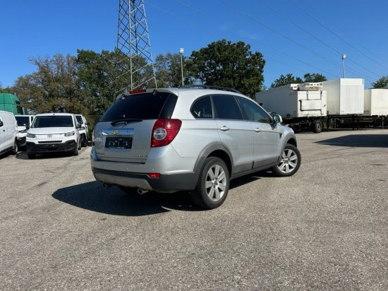 Chevrolet Captiva 3,2 V6 EXPORT - Джип: снимка 4 Chevrolet Captiva 3,2 V6 EXPORT - Джип: снимка 4