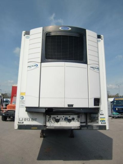 Krone Carrier Vector 1350, Liftachse - Изотермичен полуремарке: снимка 2 Krone Carrier Vector 1350, Liftachse - Изотермичен полуремарке: снимка 2