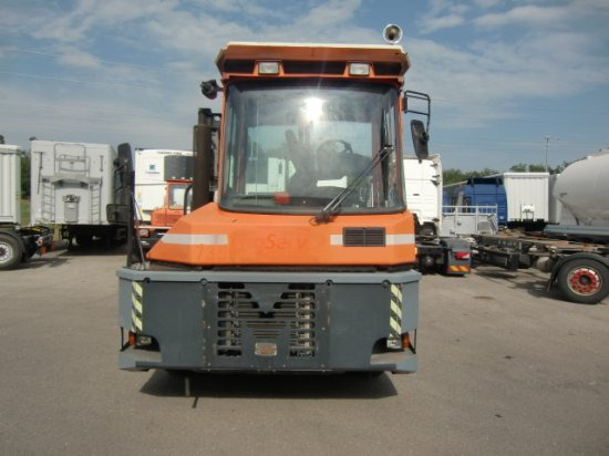 MAFI Hofschlepper MT32Z - Терминален влекач: снимка 2 MAFI Hofschlepper MT32Z - Терминален влекач: снимка 2