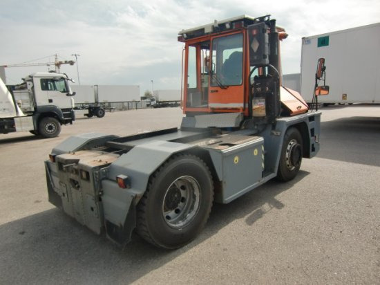 MAFI Hofschlepper MT32Z - Терминален влекач: снимка 4 MAFI Hofschlepper MT32Z - Терминален влекач: снимка 4